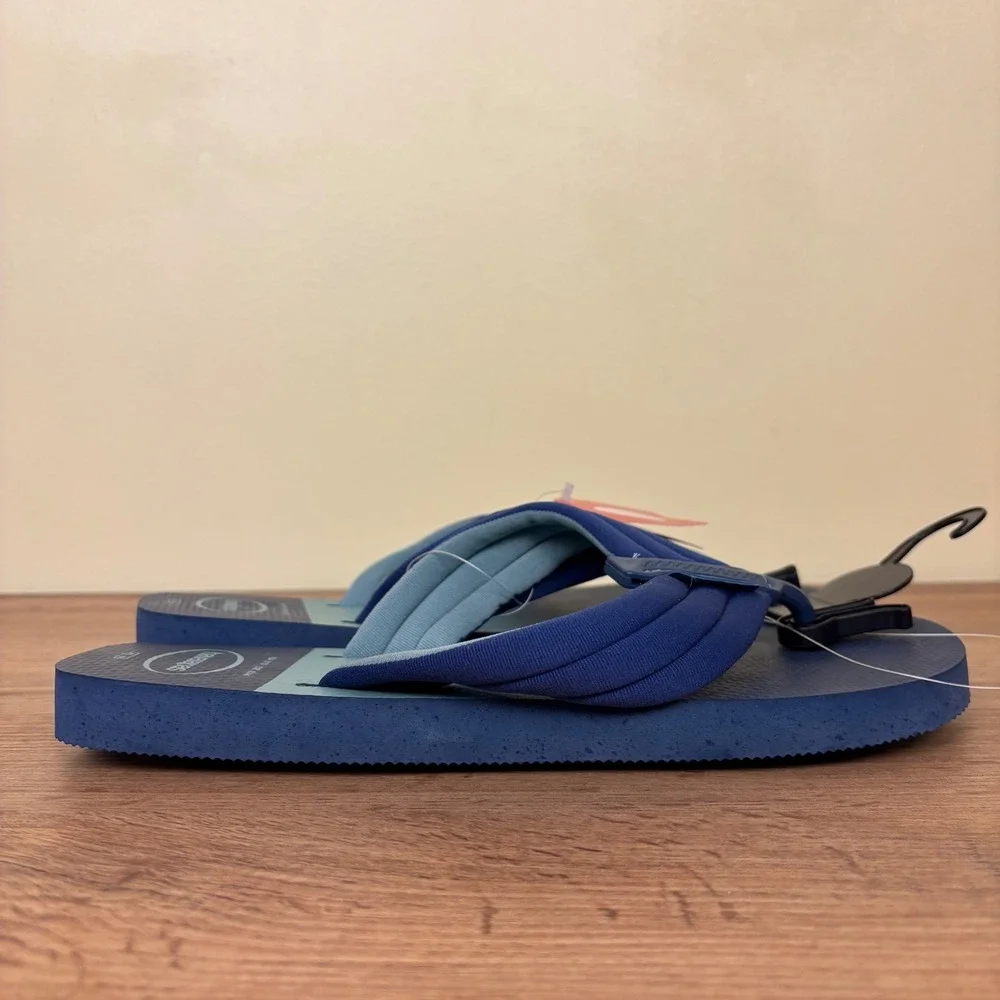NEW HAVAIANAS Urban Print Flip Flops Navy Blue Stripe Men Size 9/10 Padded Strap